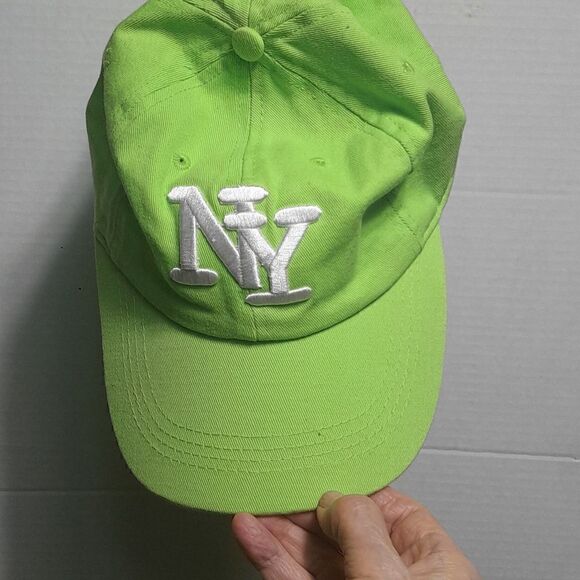 Neon New York Cap and Adjustible Fanny Pack...New - Picture 2 of 9